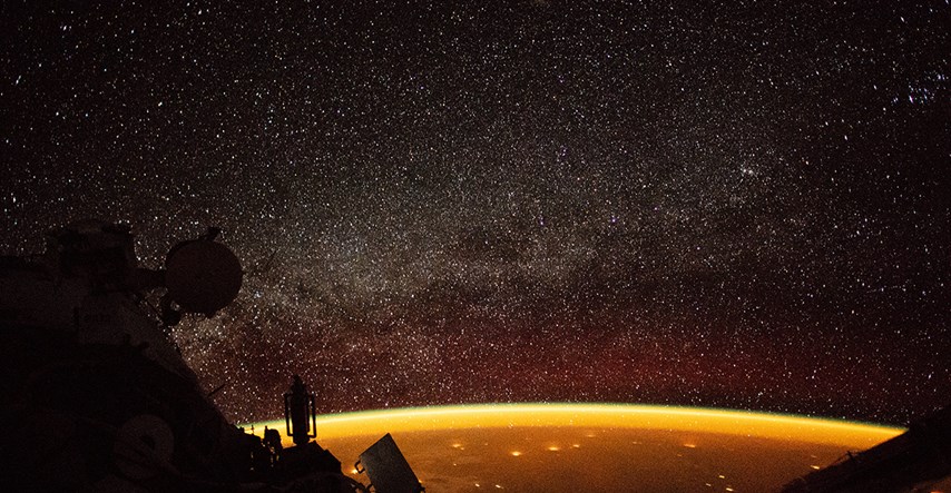 FOTO Sa svemirske postaje snimili zanimljiv narančasti sjaj oko Zemlje