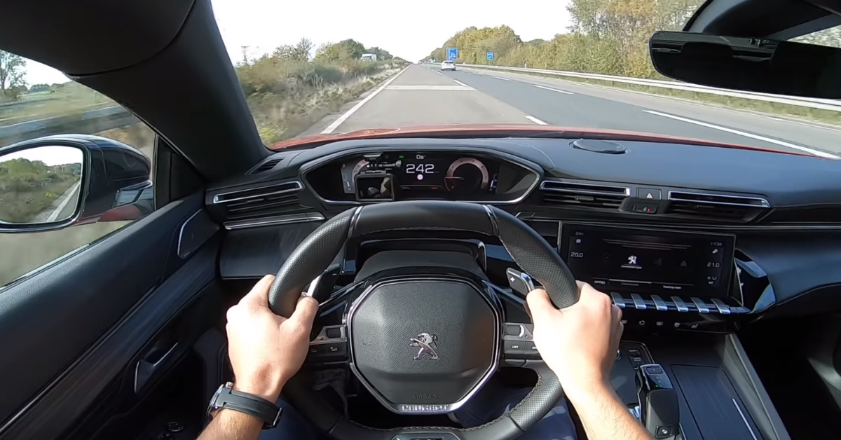 Ovako vozi najbrži i najatraktivniji Peugeot