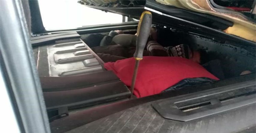 Pogledajte gdje je u autu krijumčar švercao migrante u Hrvatsku