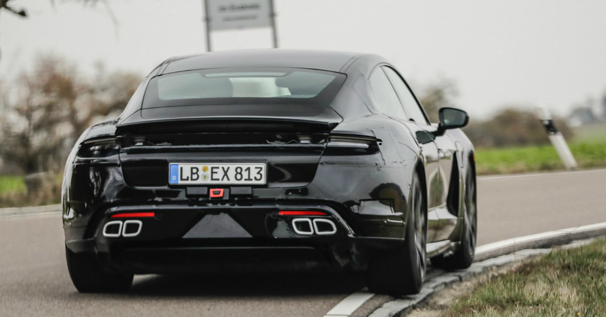 Otkrili što su sve radili Taycanu, prvom električnom bolidu iz Porschea