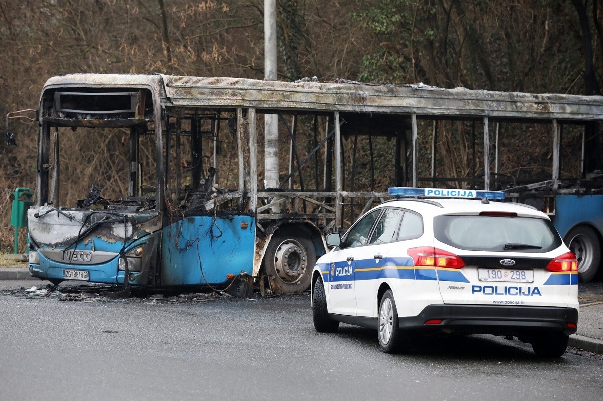 ZET-ov autobus zapalio se na Šestinskom Dolu