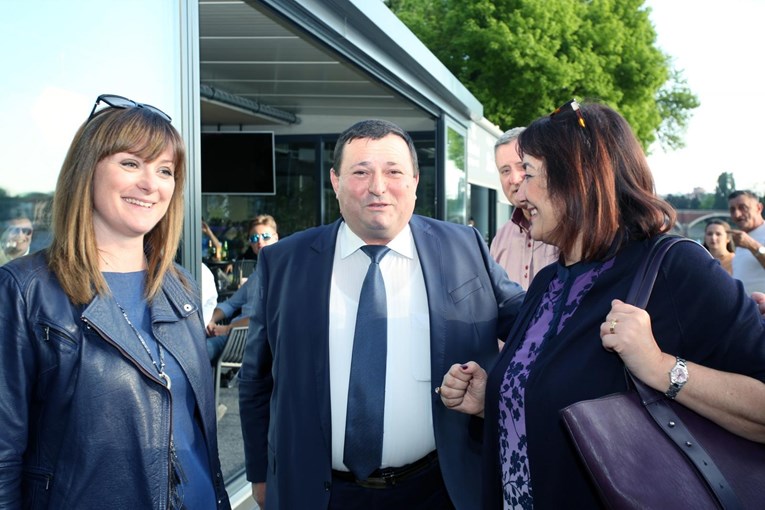 HDZ-ovi kandidati stigli u Koprivnicu, puna su im usta projekata i EU novca
