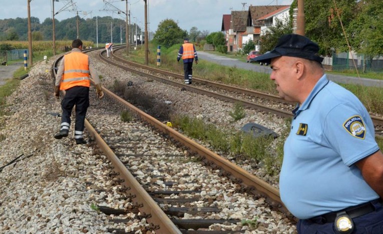 Vlak ipak nije usmrtio pješakinju kod Koprivnice, našli ju živu i zdravu