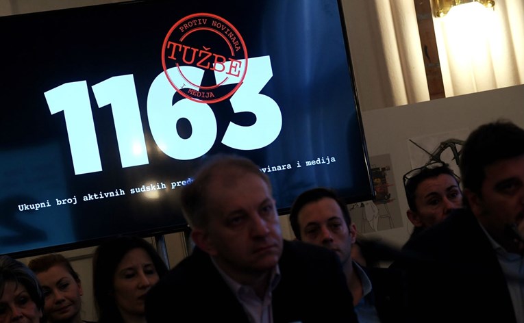 Pobuna novinara zbog više od tisuću tužbi: "Sve miriše na devedesete"