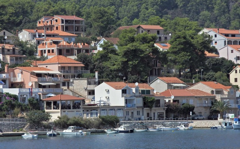 Hrvatska udruga turizma pozdravlja izmjene zakona o turističkom zemljištu