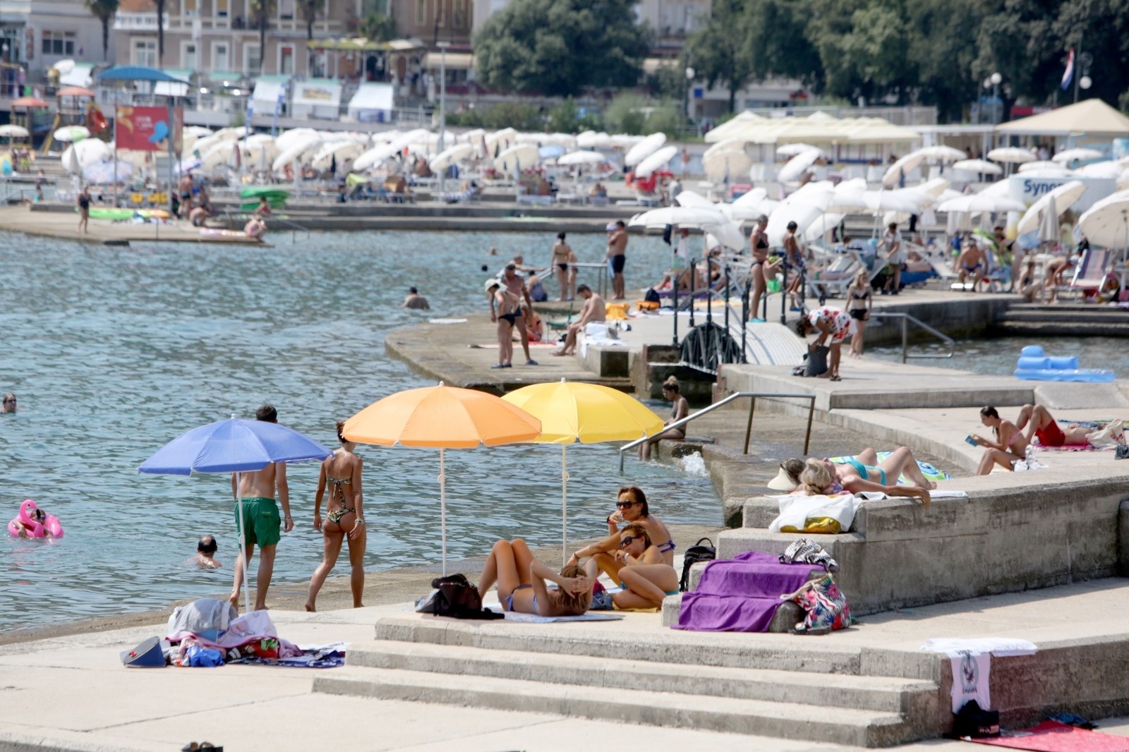 Muškarac koji je masturbirao na plaži u Opatiji mora u zatvor