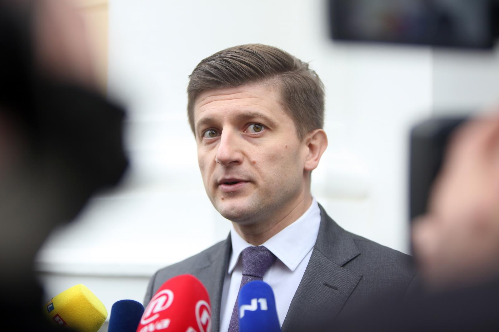 Marić: Novac za Uljanik smo mogli dati djeci, 15.000 eura svakoj bebi
