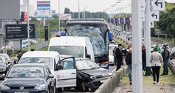 Bus izazvao lančani sudar u Zagrebu, slupalo se 7 auta, jedna osoba ozlijeđena