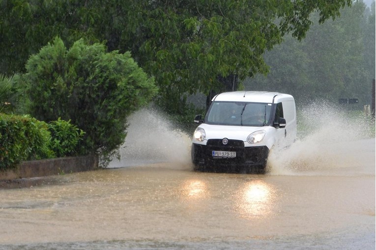Danas je u Istri palo više kiše nego što se očekuje za cijeli mjesec