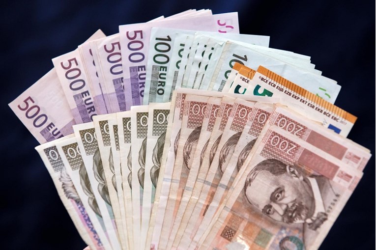 U šest mjeseci pronađeno preko 1000 krivotvorenih novčanica od 500 eura