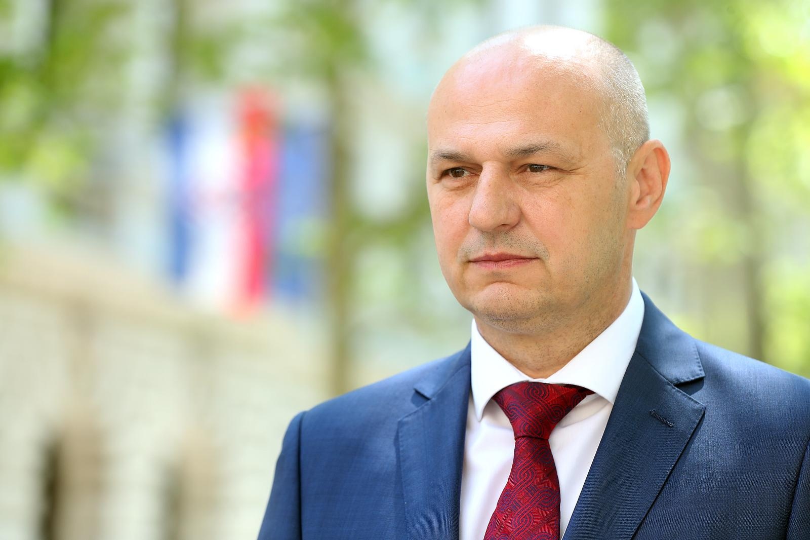 Kolakušić večeras neće ništa komentirati: "S obitelji sam"