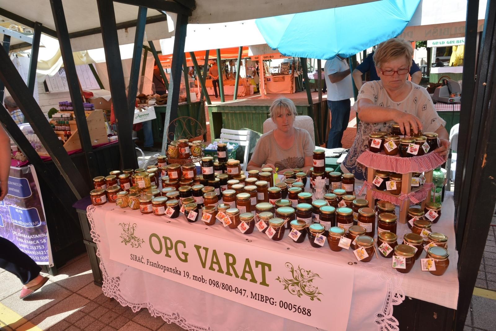 Uvodi se školski medni dan, svaki prvašić dobit će staklenku meda