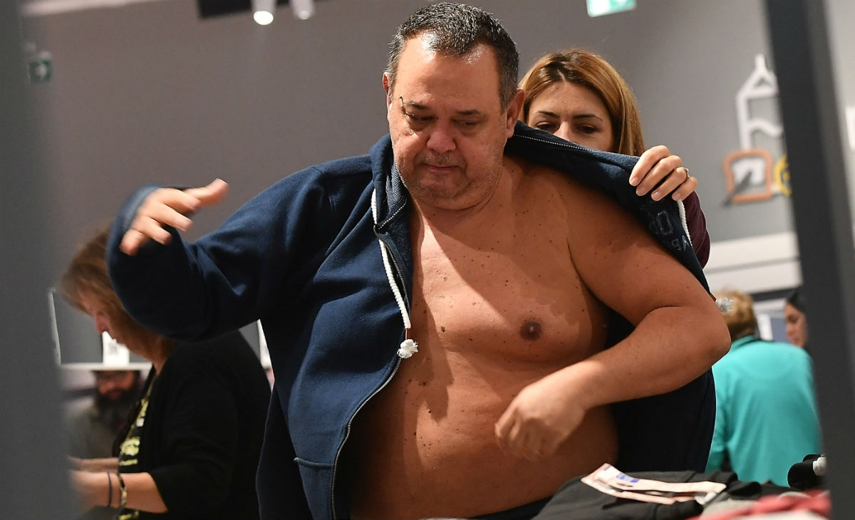 FOTO Otvorena još tri Lidla u Srbiji, ljudi se naguravali, skidali majice