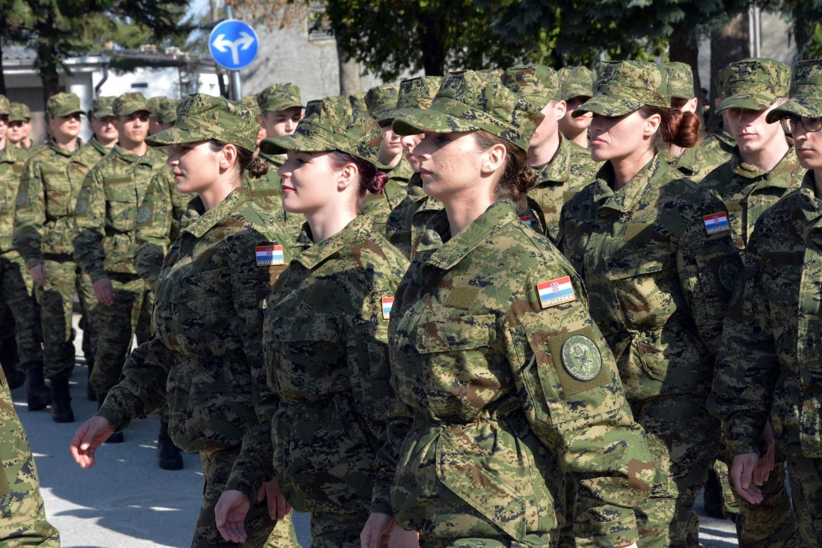 Novi naraštaj ročnika krenuo na dragovoljno vojno osposobljavanje