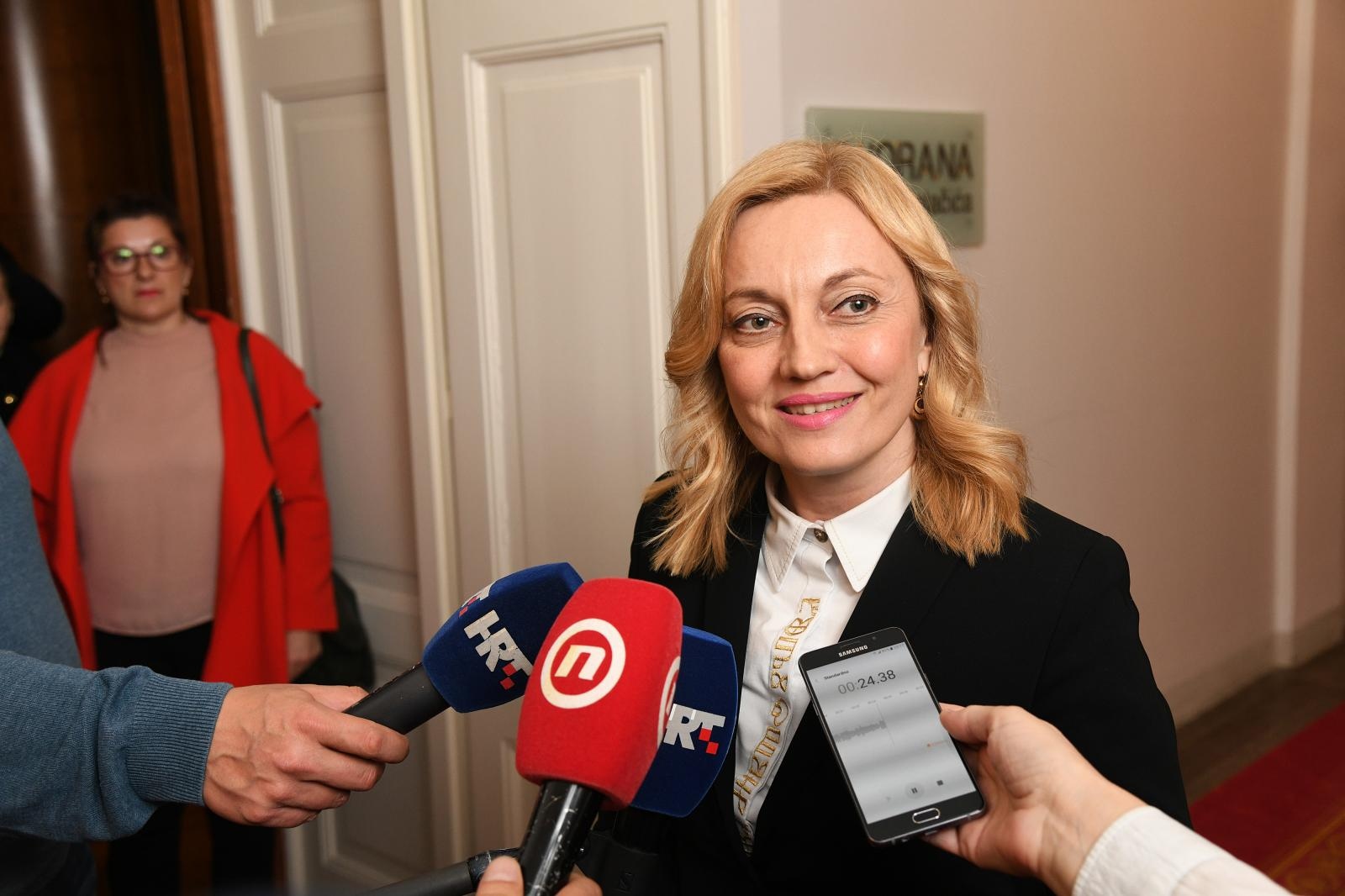 Marijana Petir potpisala inicijativu "67 je previše"
