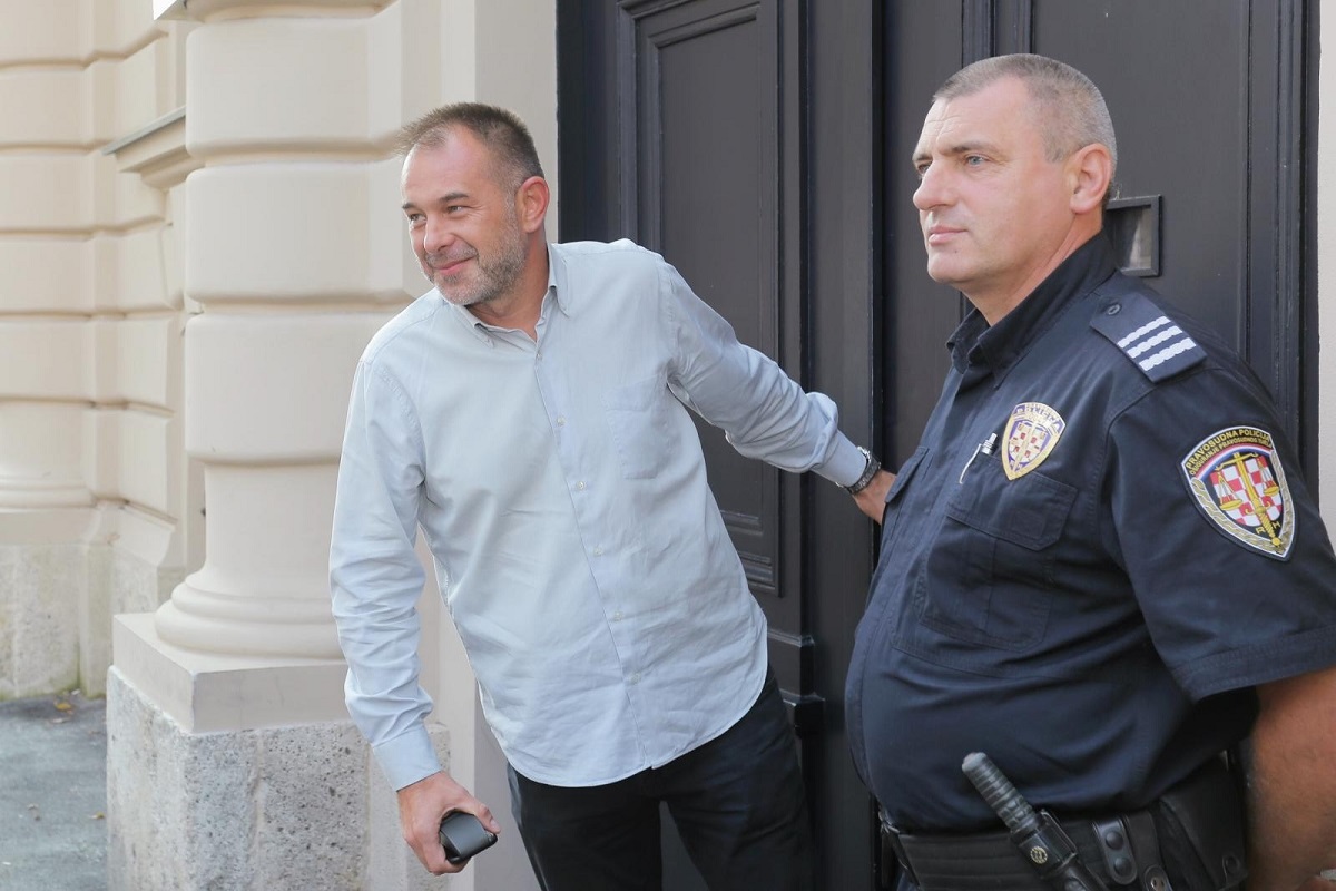 Policajac koji je navodno sastavio spis o Brkiću ispitan u DORH-u