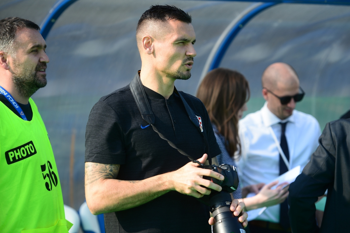 Lovren se zaigrao prije utakmice u Bjelovaru, pogledajte što je izvodio