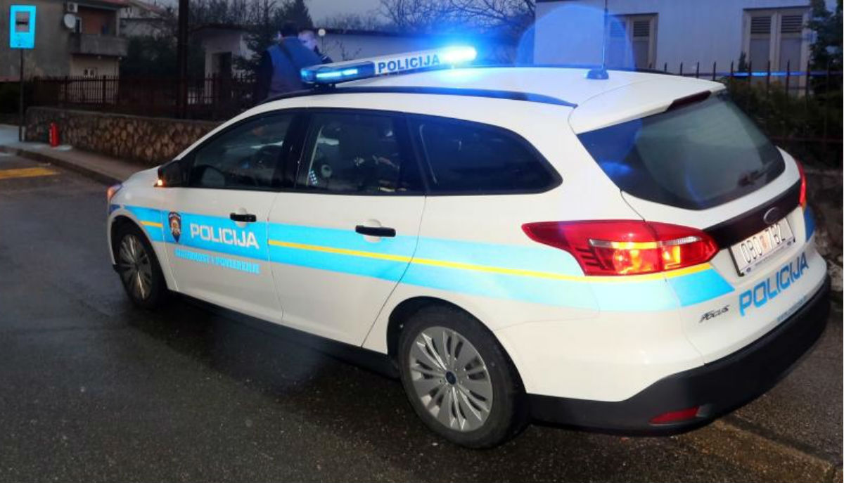 Pucnjava u Rijeci: Manijak prvo puštao glasnu glazbu, psovao pa počeo pucati