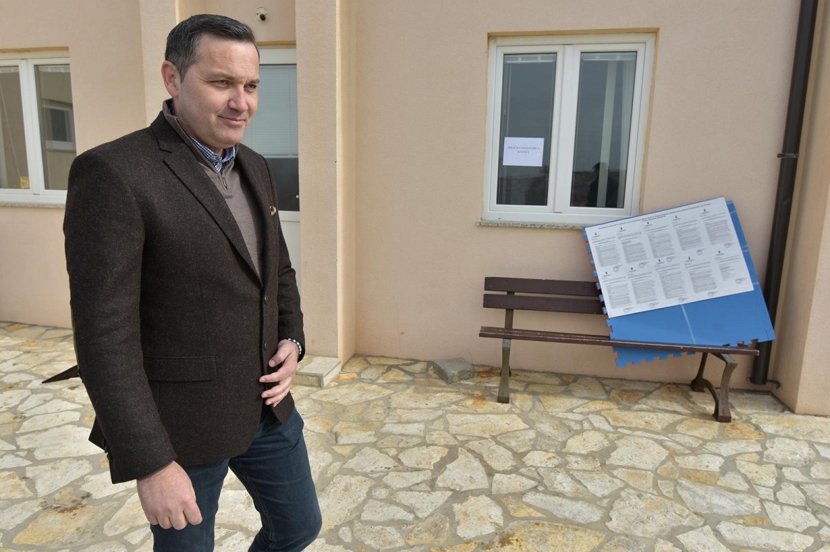 Šef ličkog HDZ-a dobio izbore, a onda optužnicu zbog izazivanja prometne nesreće