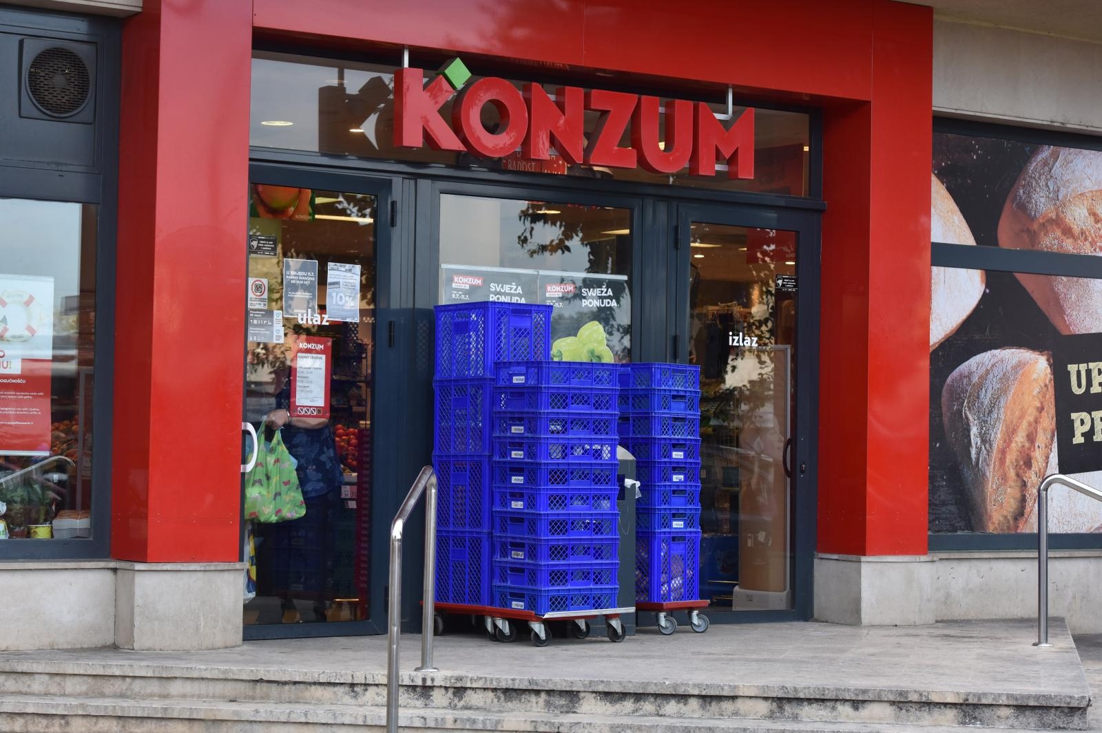 Konzumovim radnicima uz plaću neoporezivi dodatak od 350 kuna