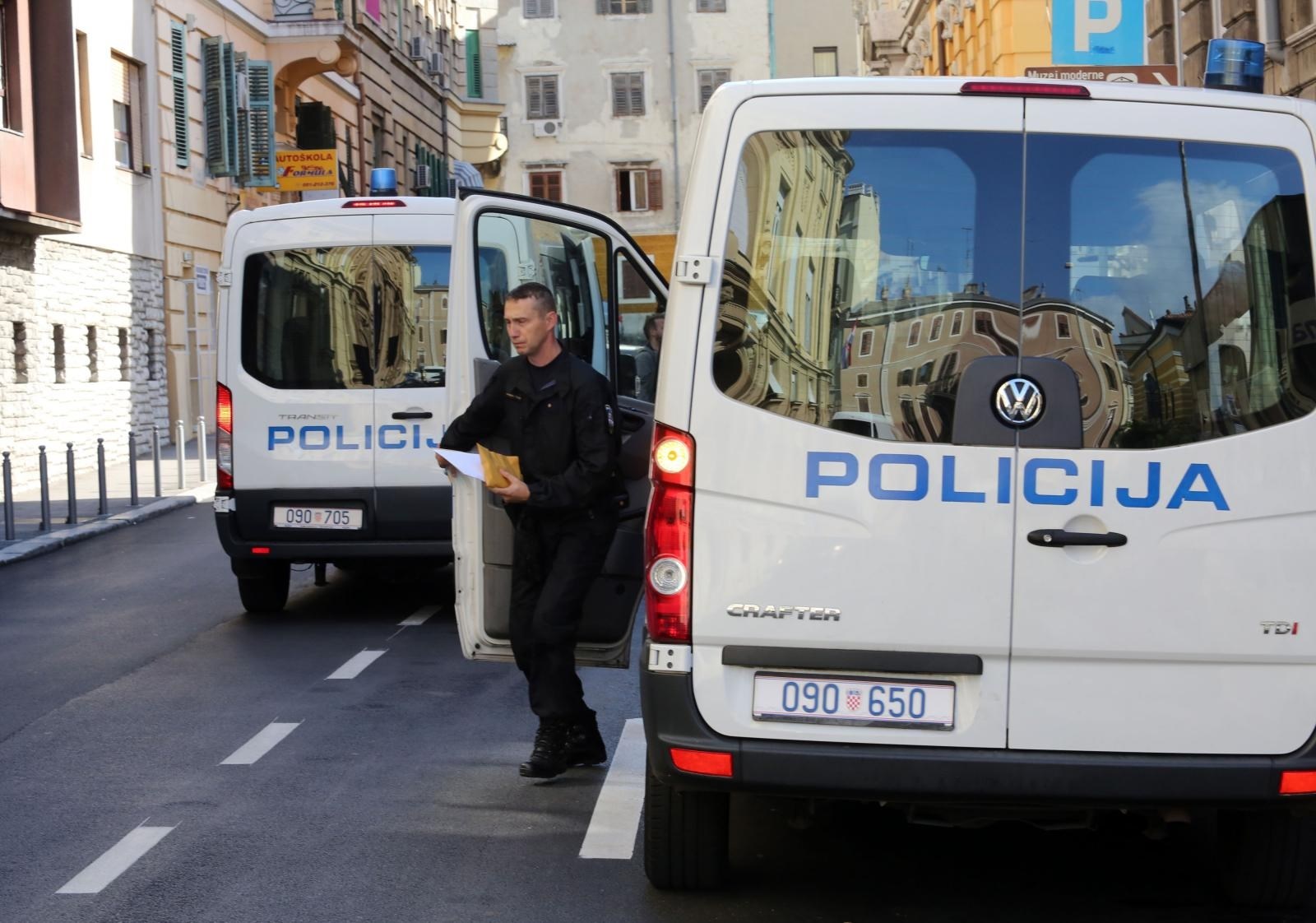 USKOK pokrenuo istragu protiv policajaca i ravnatelja Kopačkog rita i Brijuna