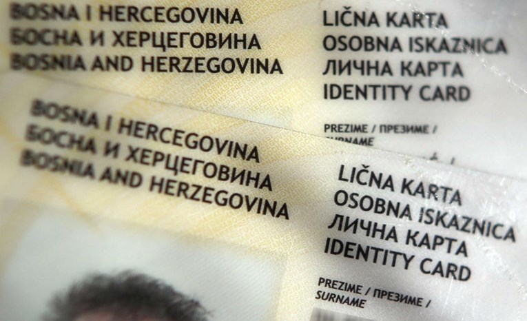 Preko 20.500 ljudi odreklo se državljanstva BiH u pet godina