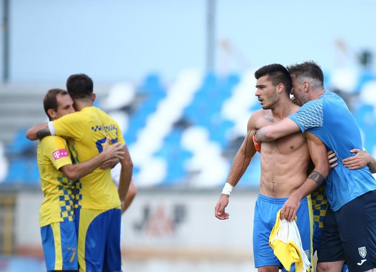 Inter preokretom protiv Gorice do prve pobjede