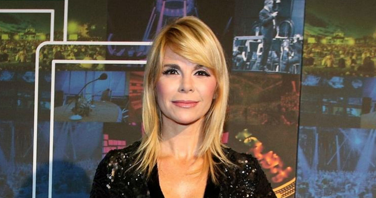 Mila Elegović zablistala u haljini koja je naglasila njene najbolje adute