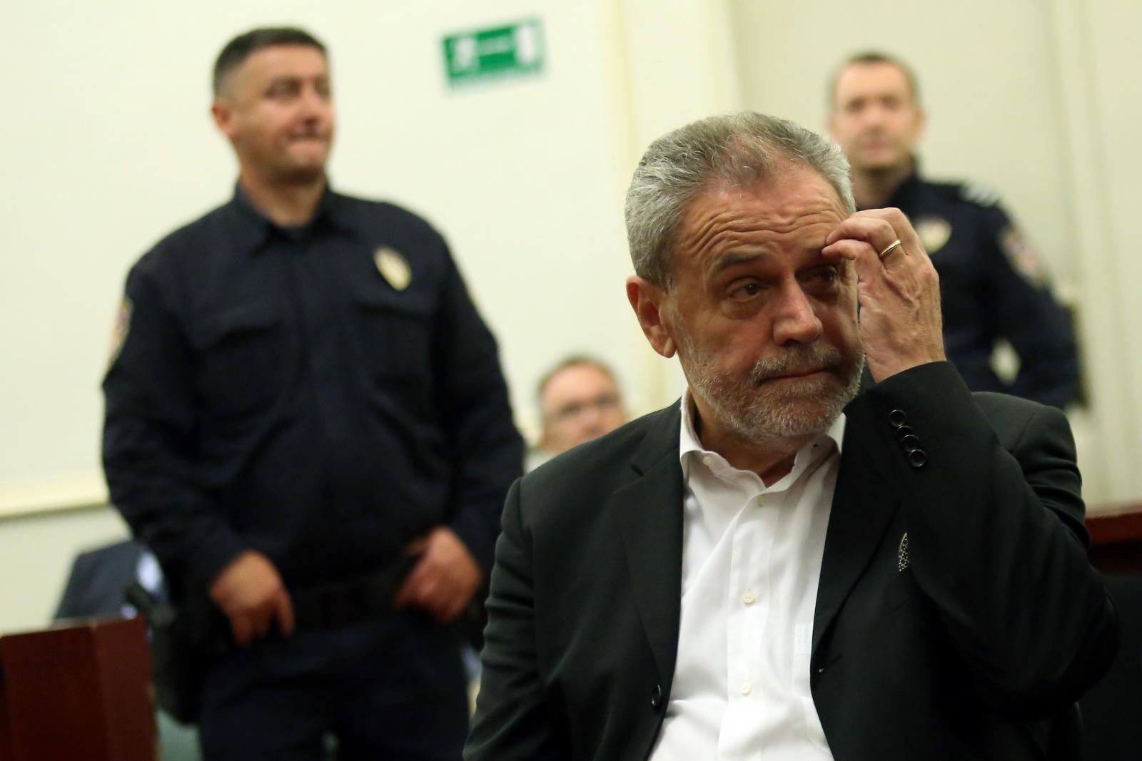 Počelo suđenje Bandiću u aferi Agram. Kaže da nije kriv