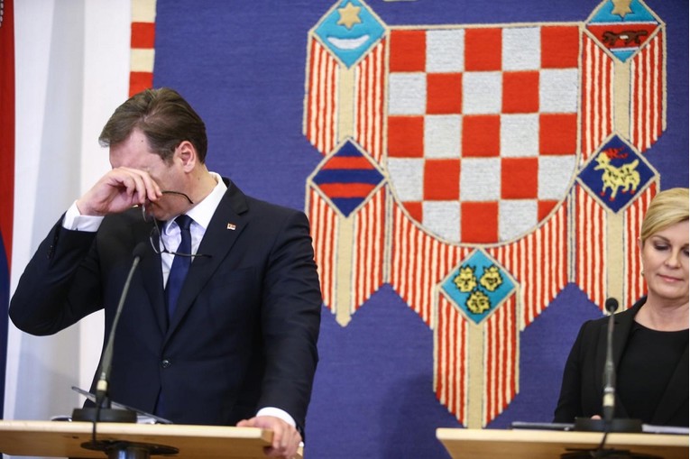 Kolindina izjava razbjesnila Vučića: "Ako misli da me preplašila, vara se"