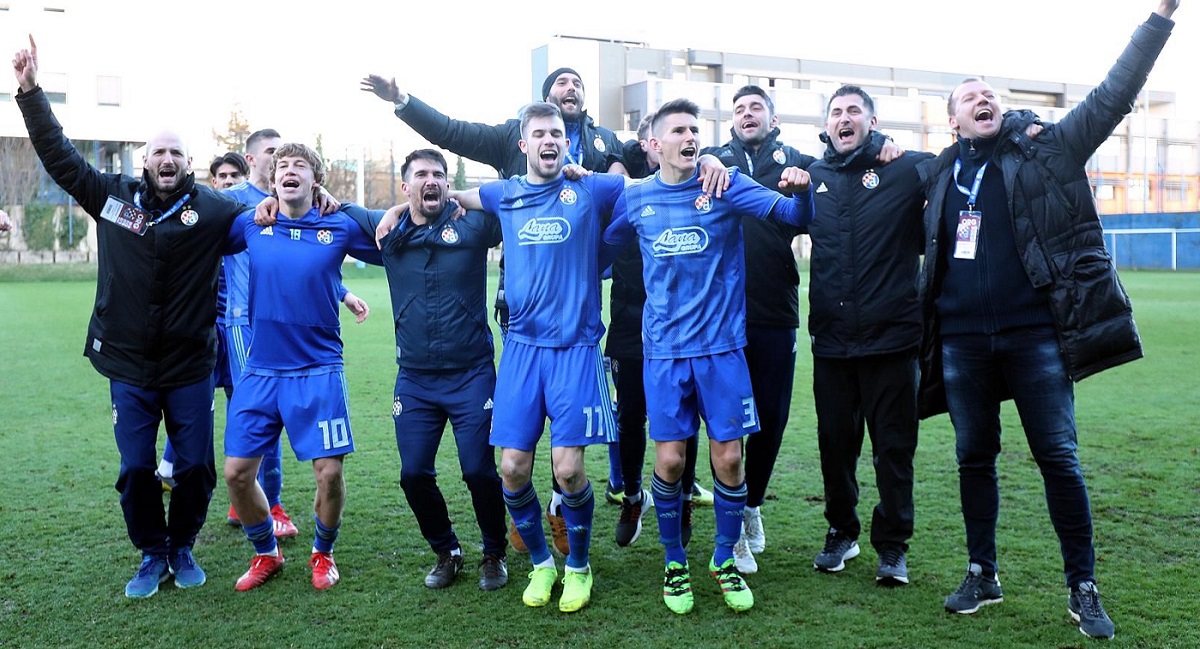 Dinamovi juniori protiv Southamptona igraju za finale s Bayernom