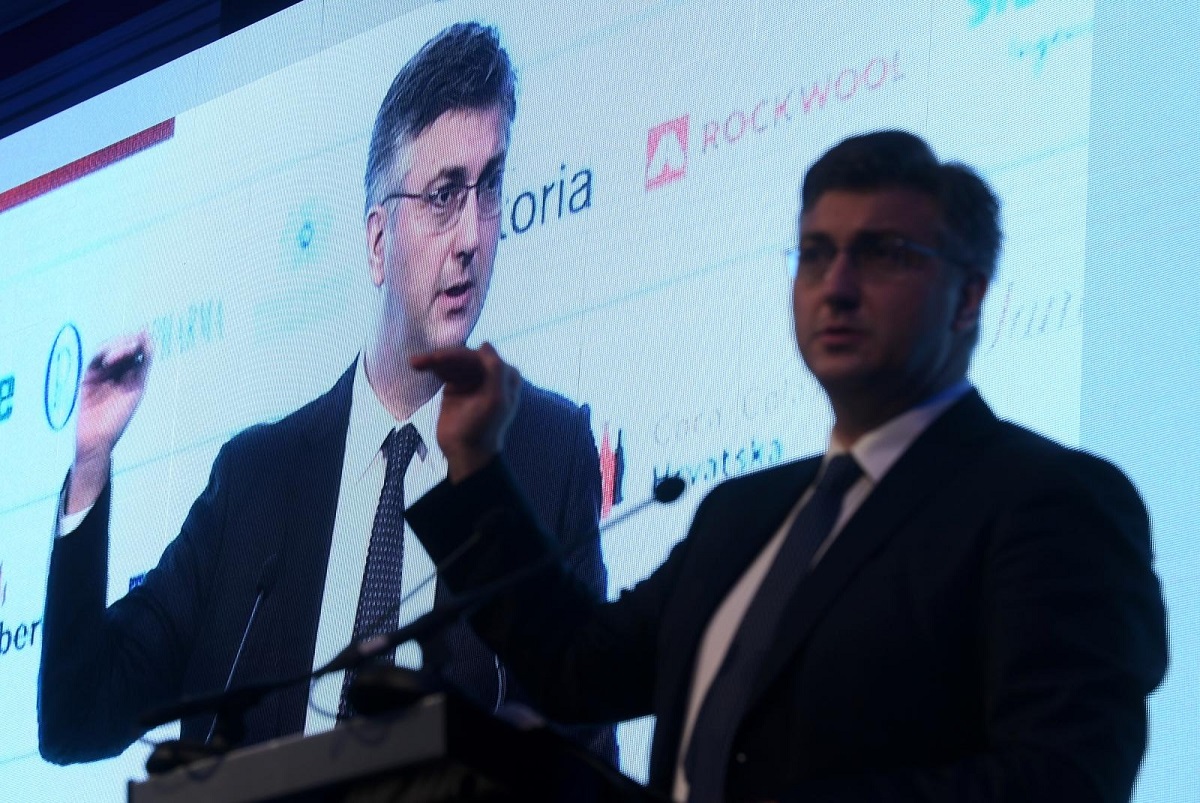 Plenković: Neće uspjeti oni koji žele podijeliti HDZ