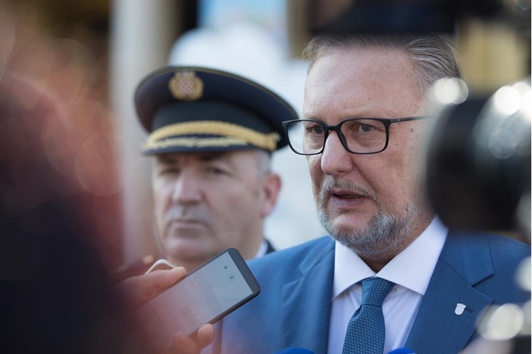 Božinović: Policija će sprečavati ilegalne ulaske i nakon Marakeškog sporazuma