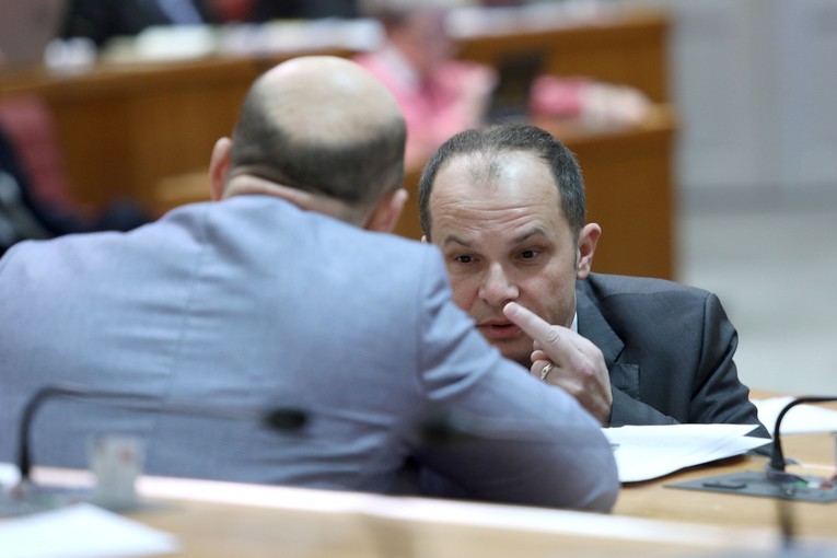 Burno u saboru zbog Ine, spominjala se izjava ministra Marića o izdajnicima