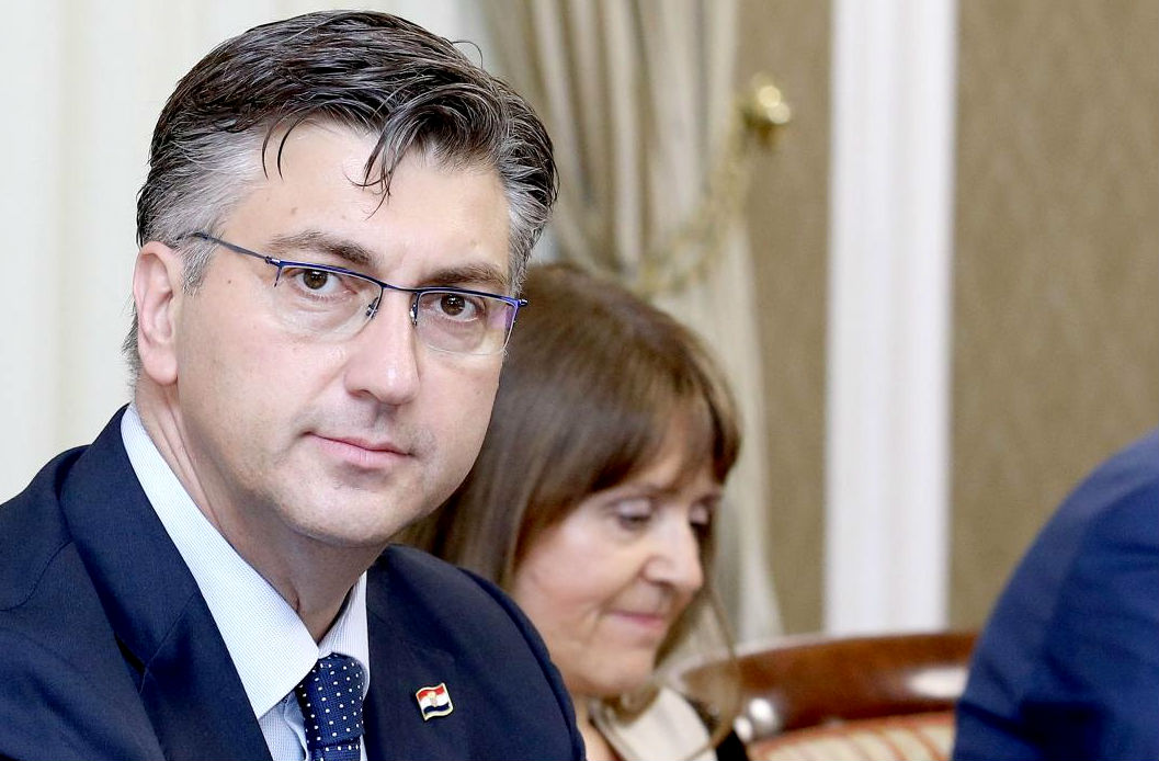 Plenković na sjednici vlade komentirao napad na Srbe u Supetru