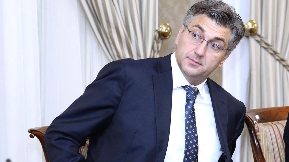 Plenković se čudi pitanju o Krstičevićevoj odgovornosti