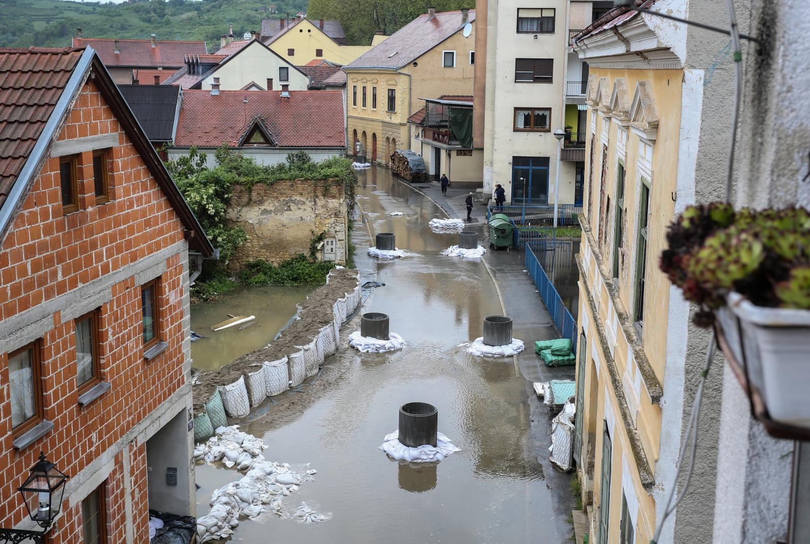 Mirna noć stanovnika uz rijeke. Prošla opasnost od poplava