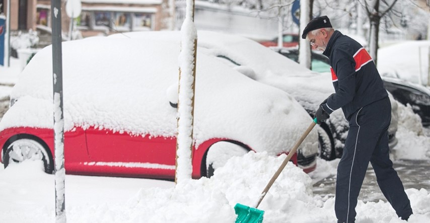 Danas nas očekuju snijeg i bura, upaljen alarm za gotovo cijelu Hrvatsku