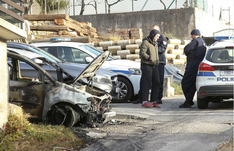 FOTO Zapaljen još jedan auto u Zagrebu, to je već peti od Nove godine