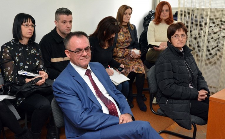 VIDEO Nastavljeno suđenje Alojzu Tomaševiću, supruga sjedi kraj njega