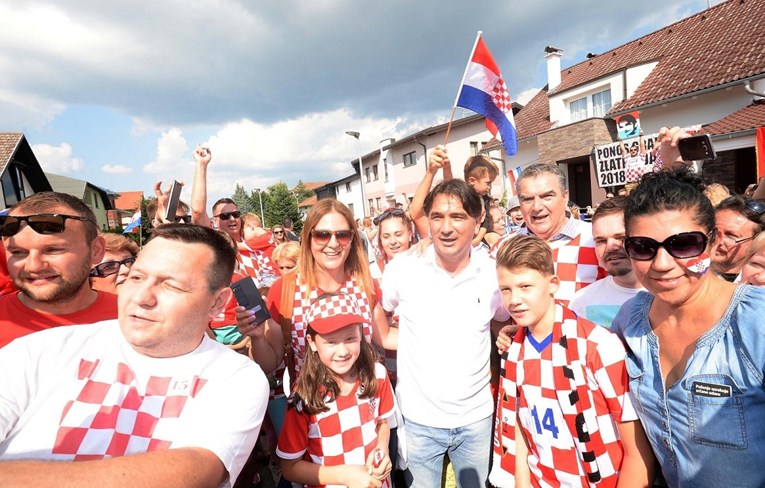 VIDEO Dalić stigao u svoju ulicu: "Za ovo vrijedi živjeti"