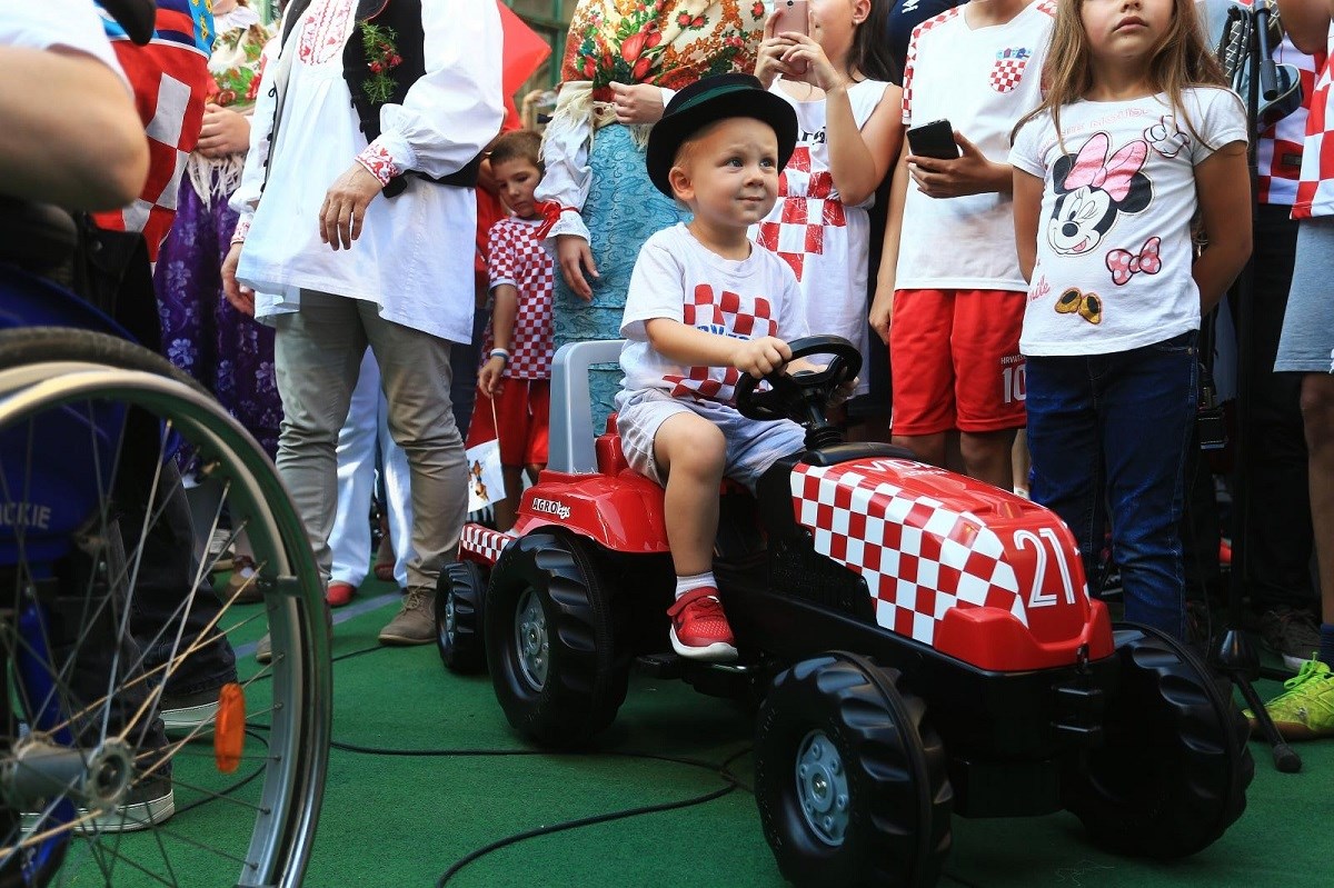 Vidinom sinu netko je uzeo traktor: "Maleni David jako je tužan i plače"