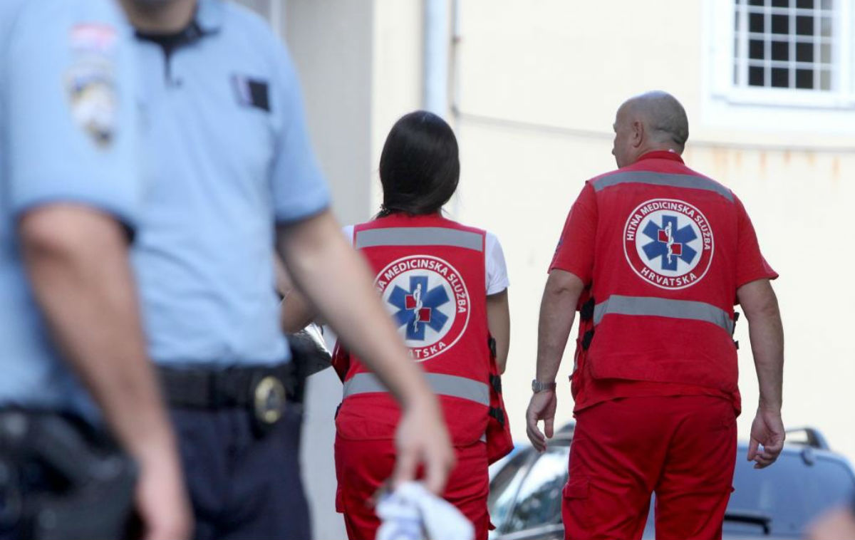 Užas u Splitu: Kombi naletio na pješakinju, žena se bori za život
