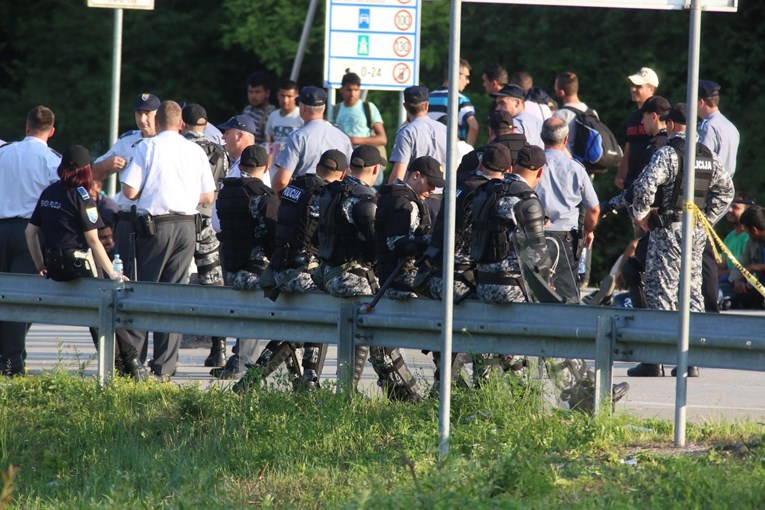 U BiH uhićena dvojica Turaka, krijumčarili su migrante čamcem u Hrvatsku