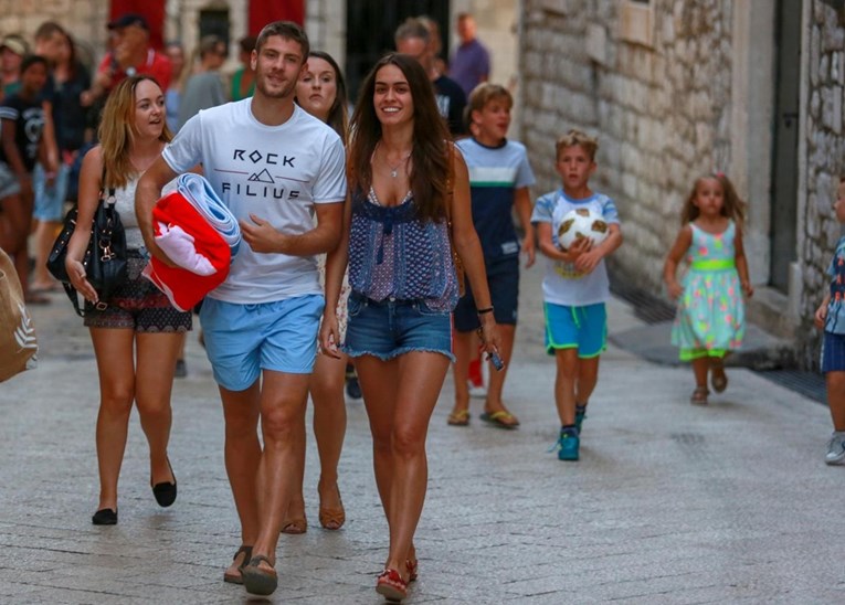 Andrej Kramarić odveo djevojku na odmor u Dubrovnik
