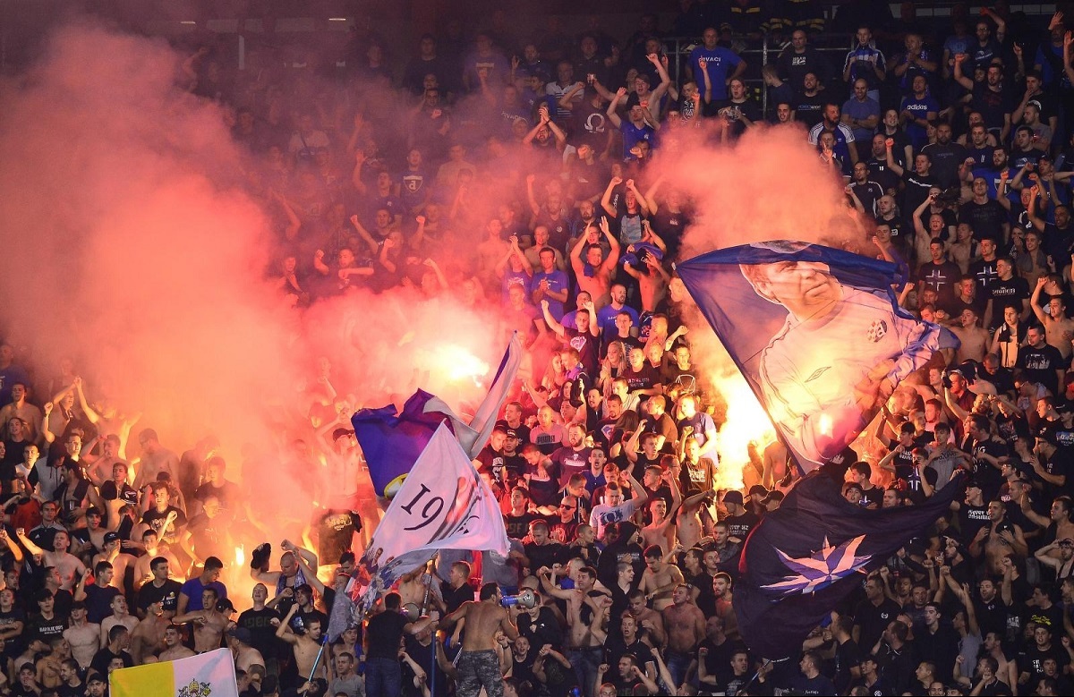 Dinamo zbog pirotehnike dobio novu kaznu UEFA-e