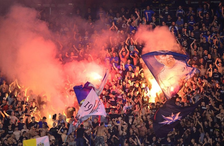 Dinamo zbog pirotehnike dobio novu kaznu UEFA-e