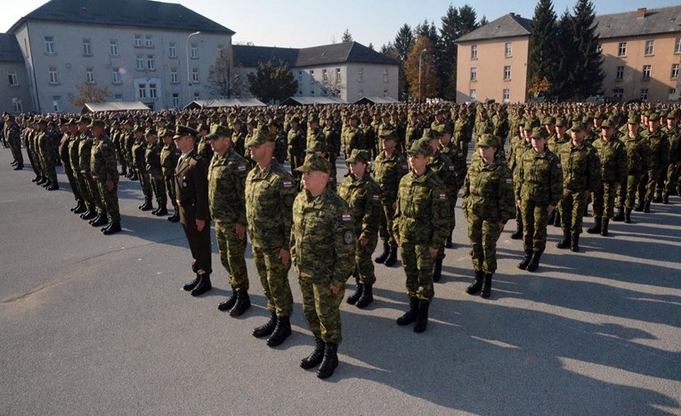 Hrvatska vojska ove godine prima gotovo 1000 novih vojnika