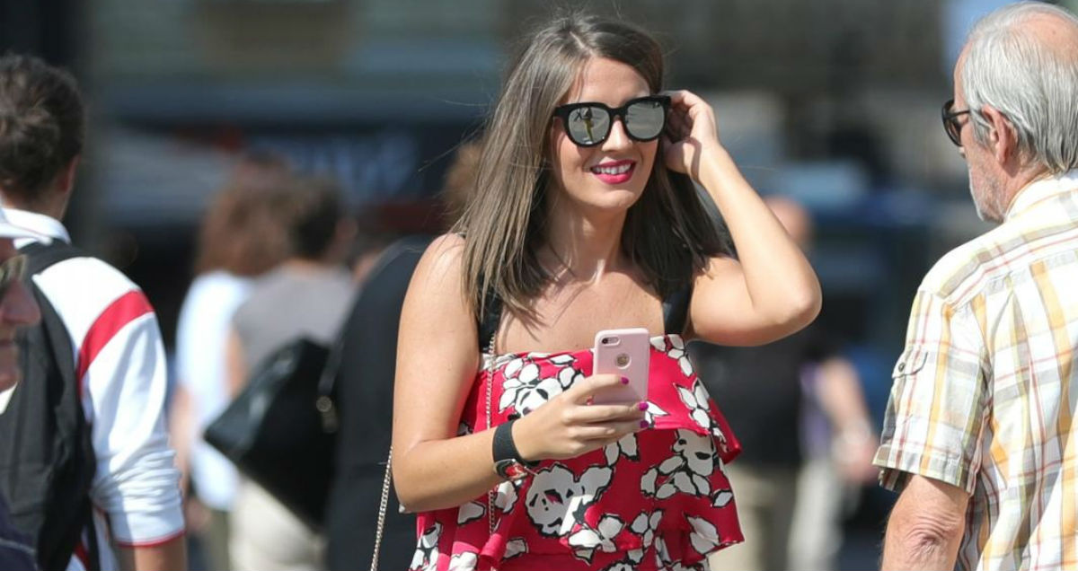 Zaboravite cvjetne haljine i bijele tenisice: Ukradite look ove chic Zagrepčanke