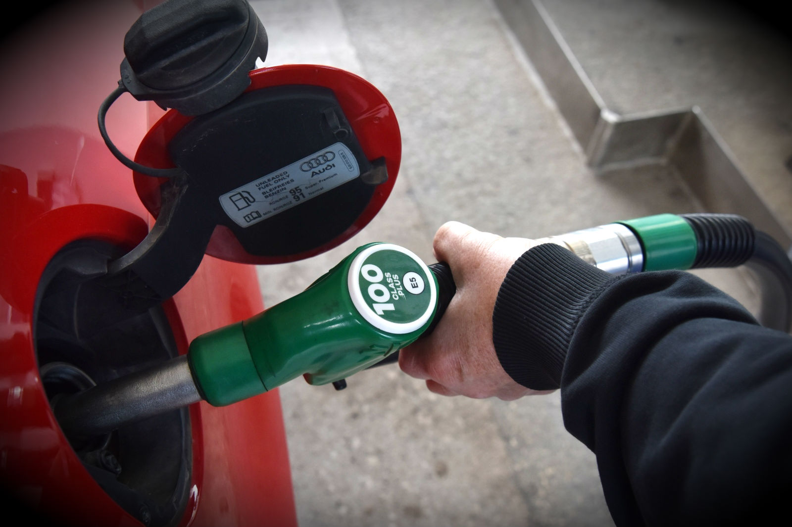 Sutra poskupljuje gorivo, dosta rastu i cijene benzina i dizela?